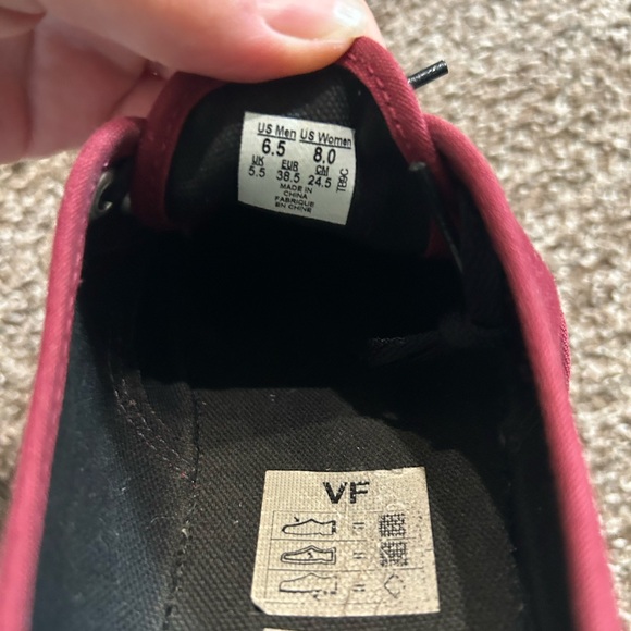 ‼️SOLD‼️Burgundy Vans Shoes women’s 8 men’s 6.5 - Picture 5 of 5